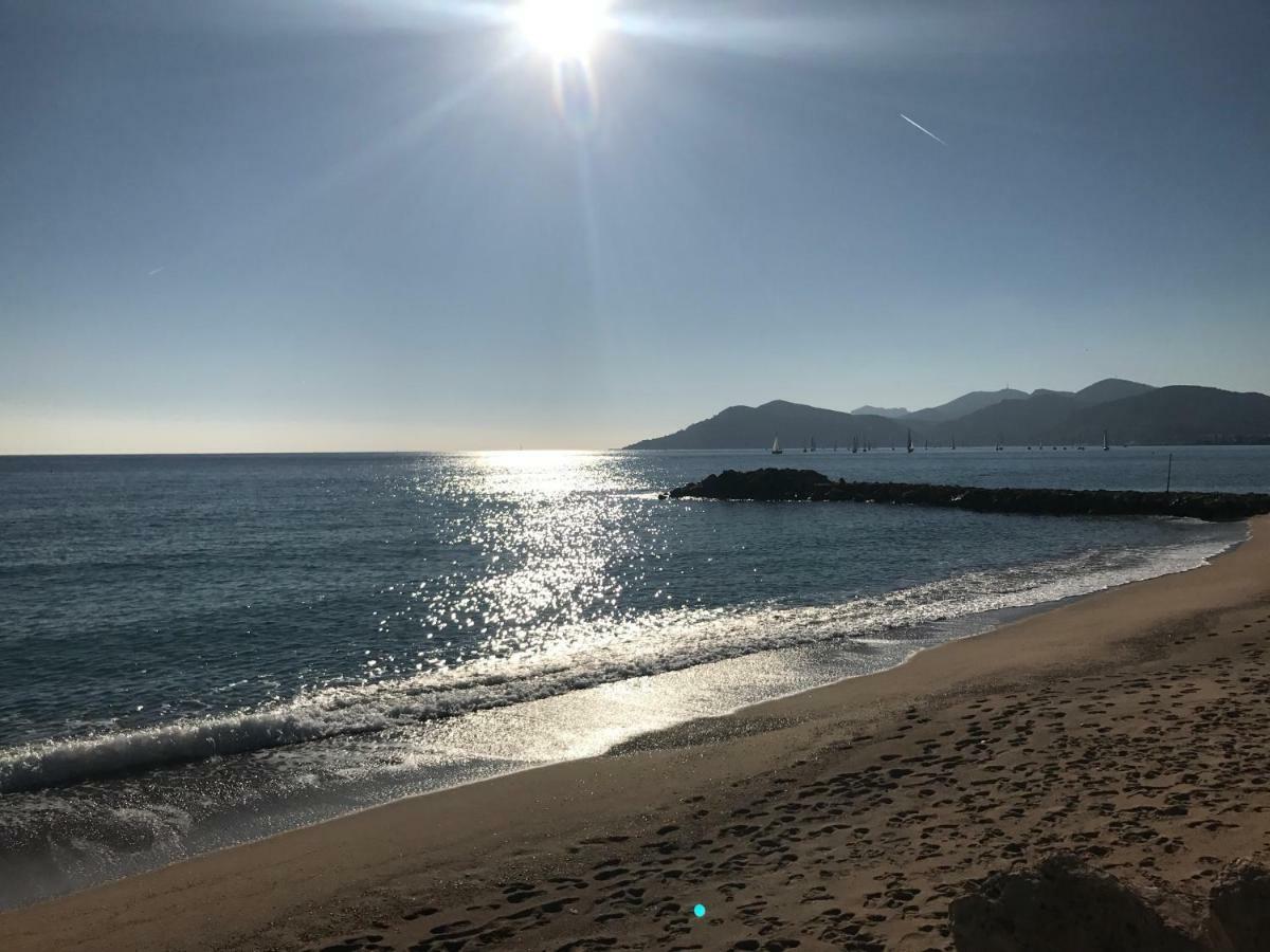 Appartement A 2 Pas De La Mer Канны Экстерьер фото
